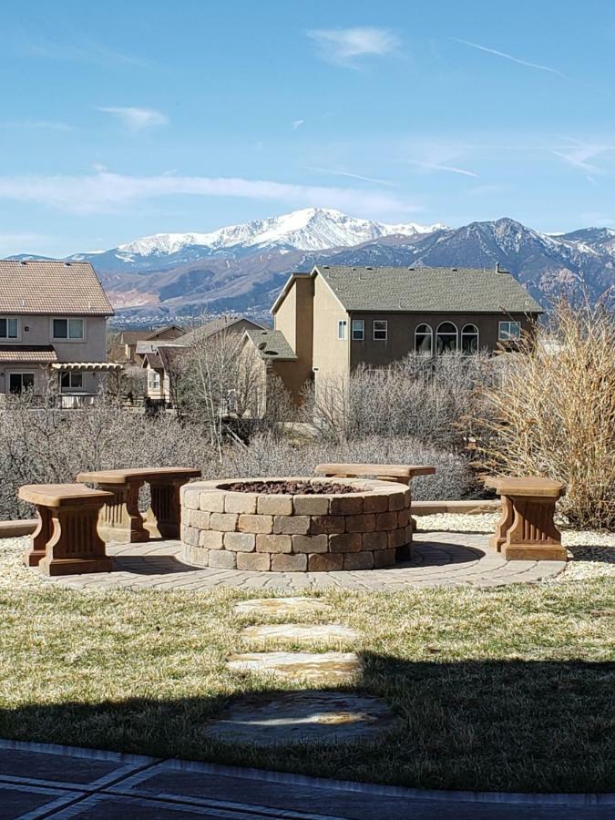 Chateau Du Pikes Peak, A Tuscany Retreat Colorado Springs Exterior photo